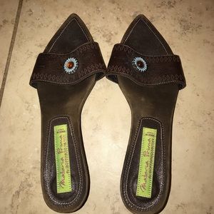 Materia Prima Goffredo Fantini Kitten Heels